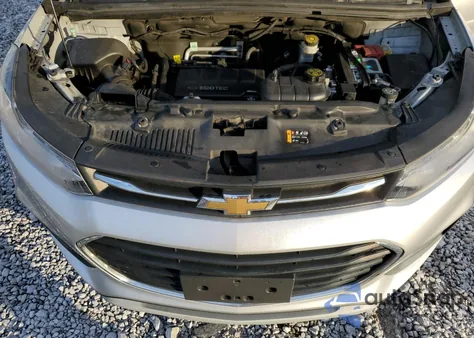 2018 Chevrolet Trax 1Lt from USA, damaged, VIN KL7CJLSB8JB675107